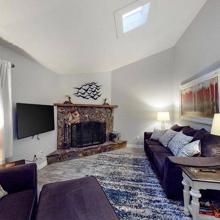 Cozy Mountain Townhome سارية العلم المظهر الخارجي الصورة