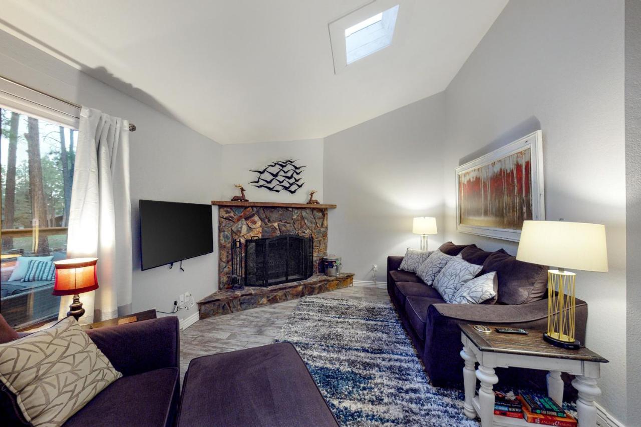 Cozy Mountain Townhome سارية العلم المظهر الخارجي الصورة