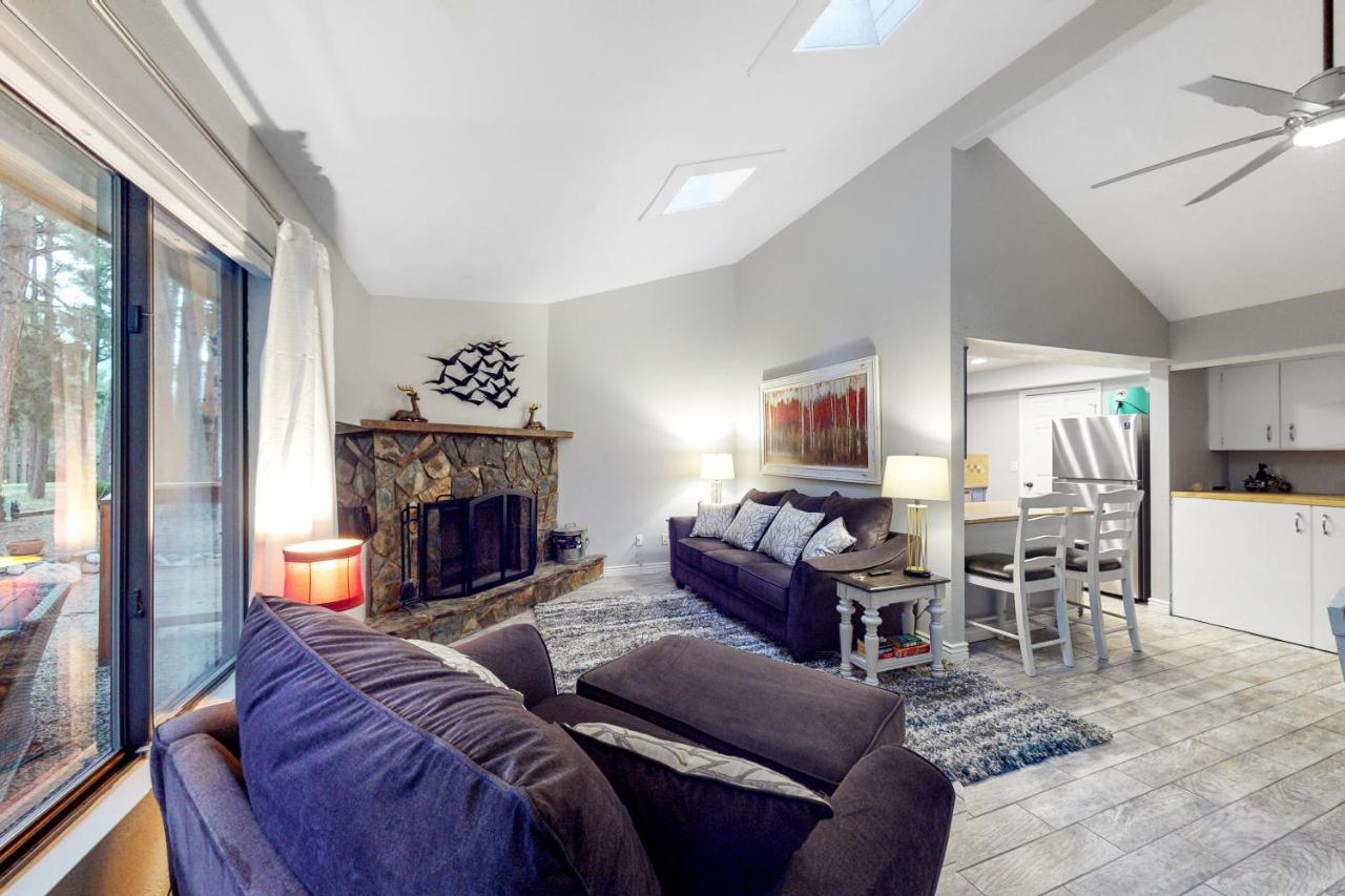 Cozy Mountain Townhome سارية العلم المظهر الخارجي الصورة