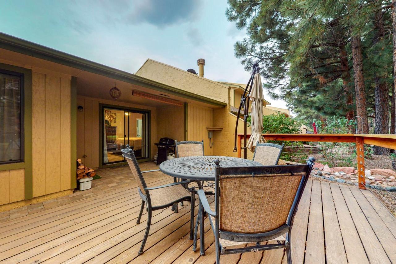 Cozy Mountain Townhome سارية العلم المظهر الخارجي الصورة
