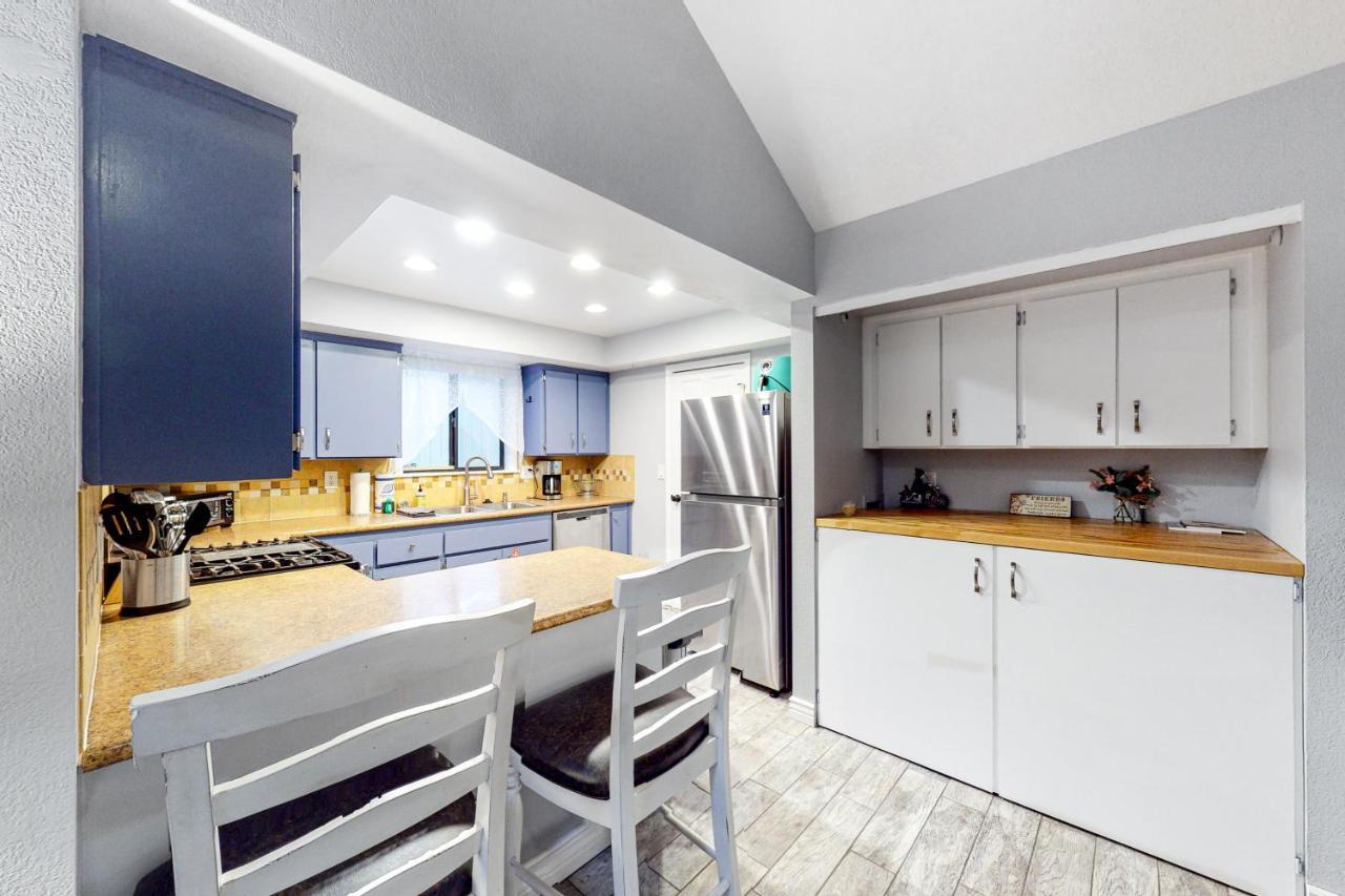 Cozy Mountain Townhome سارية العلم المظهر الخارجي الصورة