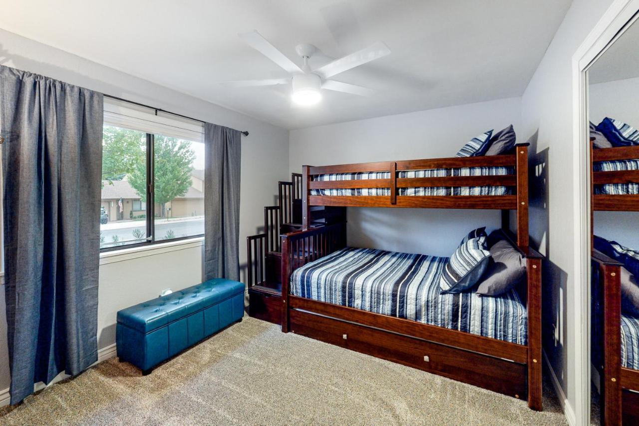 Cozy Mountain Townhome سارية العلم المظهر الخارجي الصورة